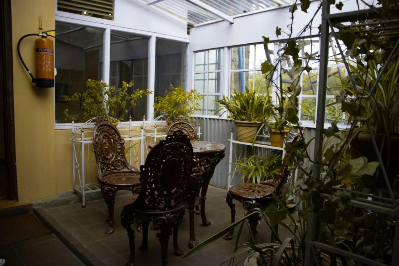 Travellers' Inn Darjeeling (West Bengal) Exterior foto